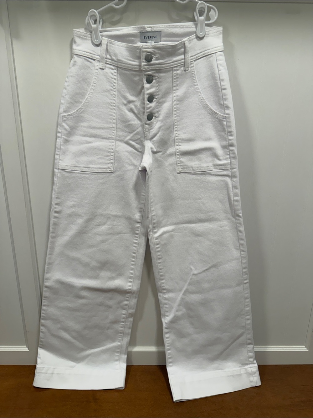 Evereve White High-Rise Wide-Leg Jeans with Exposed Button Fly